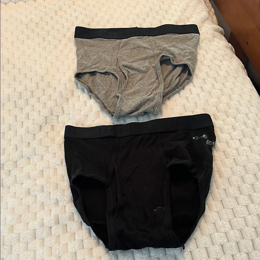 Hanes Men's Black and Gray Underwear Set Size Medium NWOT